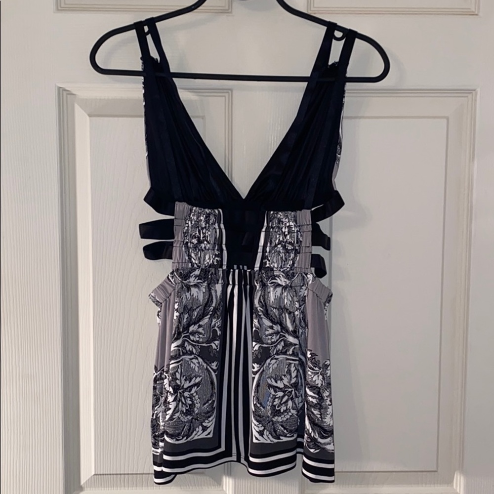 Express Top - Picture 2 of 3